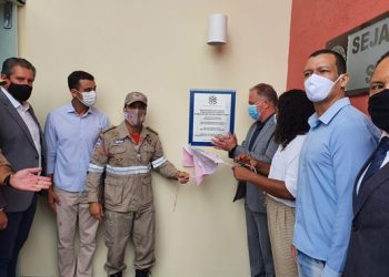 Governo entrega unidade do Corpo de Bombeiros na Serra e 40 novas viaturas para Corporação