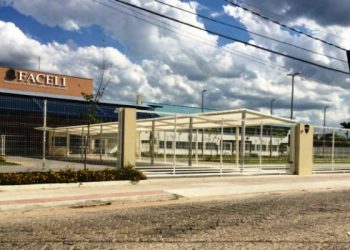 LAMBANÇA: Dois editais expõem racha na Faceli