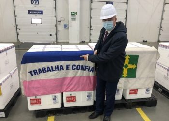 Vacinação contra Covid-19 no ES deve começar ainda hoje