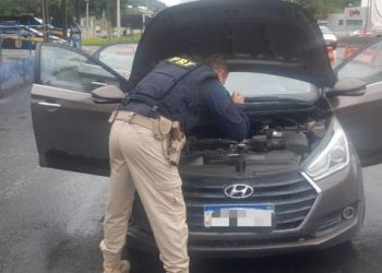 PRF de Linhares e de mais dois município recupera na BR 101 três veículos roubados