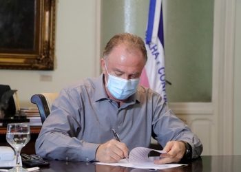 Casagrande aumenta valor do cartão ES Solidário e de famílias que terão o benefício