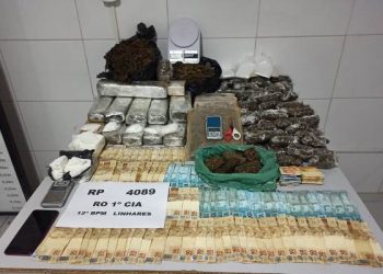 TUDO EM VÍDEOS – Cabo Vieira e soldado Ramon fazem mega apreensão  de drogas em Linhares