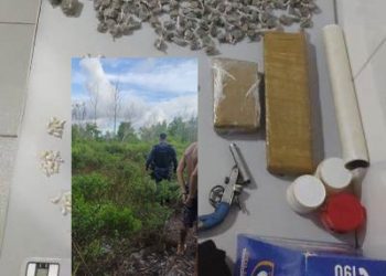 DENÚNCIA ANÔNIMA – PM recupera motocicleta roubada e apreende drogas