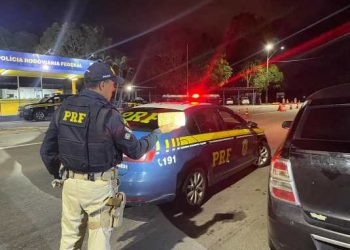 VÍDEO – PRF apreende um quilo de Crack na BR 101 em Linhares