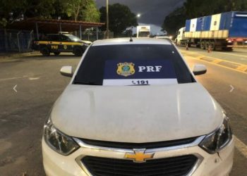 Veículo furtado em Sooretama é recuperado pela PRF em Linhares