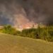 DE NOVO – Fogo em terrenos baldios assusta moradores, que saem casa, no Vila Maria. Vídeos