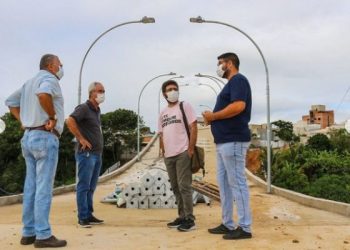 VÍDEO – Passarela de 8 milhões vira alvo de polêmica em Linhares