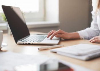 DE GRAÇA – Inscrições abertas para 600 vagas de cursos profissionalizantes on-line no ES