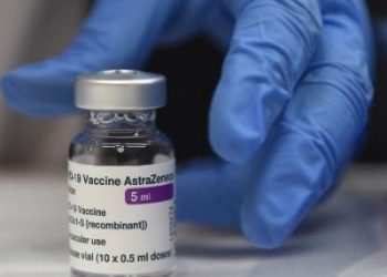 Anvisa recomenda suspender vacinação da AstraZeneca em grávidas