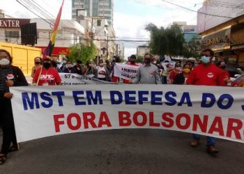 VÍDEO – Sábado com manifestação em Linhares contra governo Bolsonaro