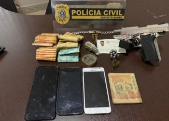 Polícia apreende arma, drogas e dinheiro durante operação em São Mateus