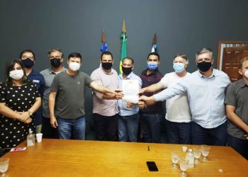 Da Vitória defende estadualização da BR-484 durante encontro com prefeitos em Itarana