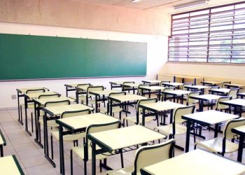 10 MIL REAIS – Escola de Linhares deve indenizar aluno impedido de entrar em sala de aula