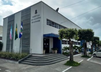 Prefeitura de Linhares anuncia possível retorno de festas no município, pagas com dinheiro público, e já para 2021