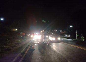 VÍTIMA FATAL – Idoso de 63 anos é atropelado por caminhão com placas de Linhares na BR 101