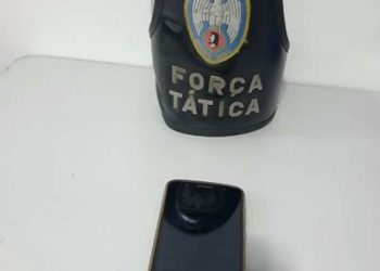 Força Tática apreende menores que invadiram casa no Planto, roubaram celular e um deles agrediu a vítima com um tapa no rosto
