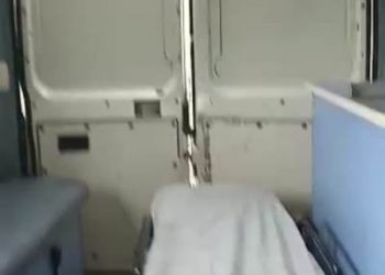 VÍDEOS – ONDE ESTÁ A AMBULÂNCIA NOVA? “É revoltante, mais uma vez uma ambulância sucateada para levar a gente para hemodiálise.” Diz moradora de Bebedouro