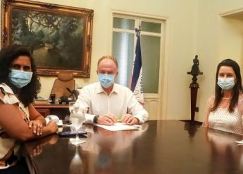 Governador Renato Casagrande propõe extensão do cartão ES Solidário até janeiro de 2022