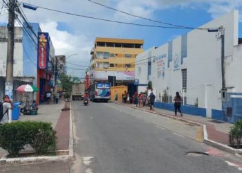 Hoje dia (30), é o último dia de funcionamento das agências bancárias em 2021. Confira o horário do comércio e supermercados