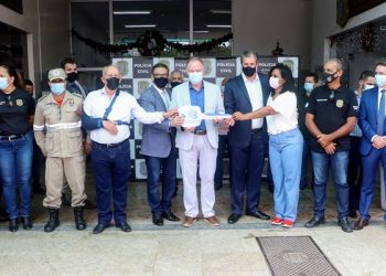 Governo do Estado entrega 48 novos veículos para a Polícia Civil