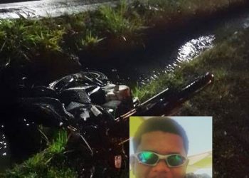 Motociclista de 26 anos passa reto na entrada do Planalto, cai em ribanceira na BR 101 e morre