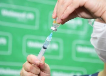 Vacinação de crianças é essencial para conter circulação do vírus da Covid