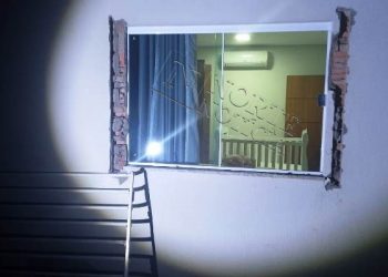 QUARTEL DE CIMA – Morador encontra casa arrombada ao retornar de viagem