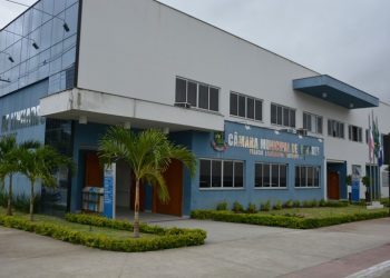 OLHAR HUMANIZADO – Vereador de Linhares protocola projetos de lei que favorecem famílias de baixa renda no município