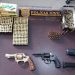 PC faz operação apreende armas de fogo, mais de 300 munições, prende um suspeito e até munições de fuzil são encontradas