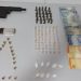 Durante abordagem a adolescente de 15 anos, Polícia apreende submetralhadora e quantidade significativa de drogas