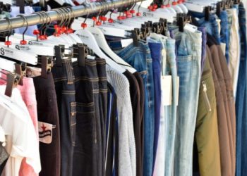 Puxado por compras em lojas de roupas, Espírito Santo apresenta crescimento de 26,5% no consumo das classes C e D