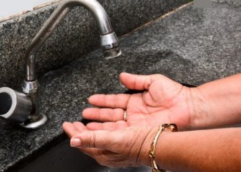 Final de semana sem água no bairro Aviso em Linhares