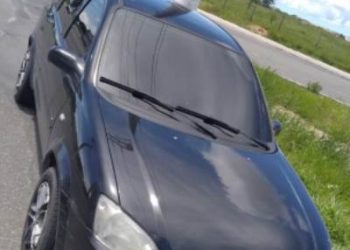 Carro roubado no Santa Cruz é encontrado no bairro Nova Esperança, em Linhares