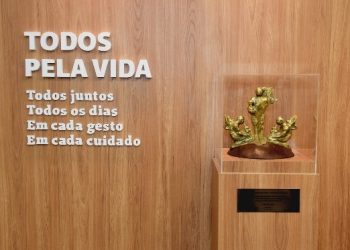 Cooperativa de saúde homenageia time de médicos e colaboradores pela dedicação no trabalho durante a pandemia