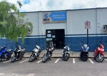 Semana começa com 118 vagas de trabalho no Sine de Linhares. Entre elas 8 para atendente de restaurante