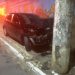 Motorista com sintomas de embriaguez bate carro em poste na cidade de Colatina