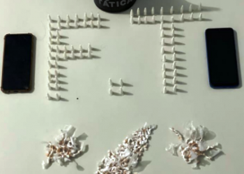 Fuga e apreensão de crack e cocaína em Pinheiros