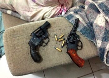 Polícia prende suspeito de ser o autor do duplo homicídio em Sooretama. Ainda foram apreendidos armas e um adolescente