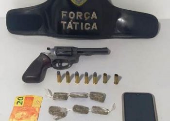 NO INTERLAGOS – Jovem tenta fugir da Força Tática, mas é flagrado com arma de fogo e drogas