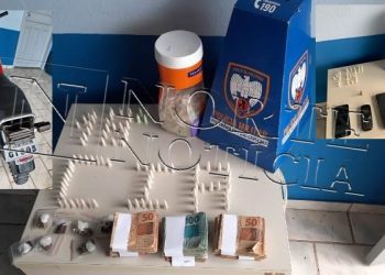 MANDADOS DE BUSCA E APREENSÃO – Tia e sobrinho são levados pra a Delegacia por suspeita de tráfico de drogas, em Jaguaré