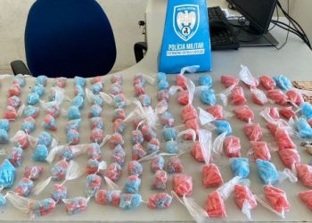Polícia Militar apreende em Conceição da Barra significativa quantidade de  pedras de crack, cocaína, além de maconha e dinheiro