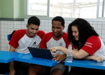 MELHOR DO BRASIL – Governo do Espírito Santo ganha destaque em investimentos na Educação durante pandemia