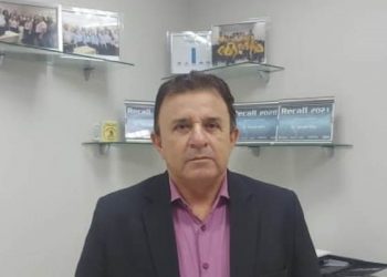 VÍDEOS – Com voto decisivo do presidente da Câmara, Projeto do vereador Tarcísio Silva, que atenderia pessoas na extrema pobreza é rejeitado
