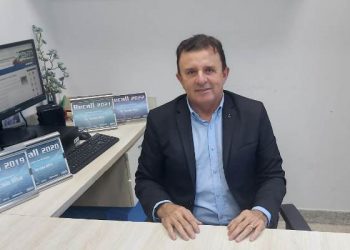 VÍDEO – Projeto de Lei que beneficia pessoas carentes em Linhares, com armação de óculos, é aprovada pela Câmara