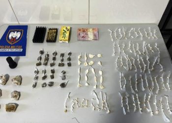 Mais de 40 munições, mais 180 pedras de crack e outras drogas são apreendidas com menino de 15 anos, em Linhares