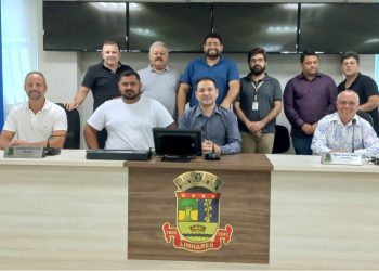 Vereadores registram chapa para concorrer à presidência da câmara para o mandato 2023-2024