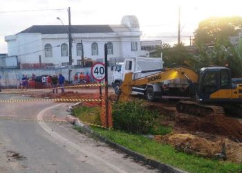 VÍDEO – Após moradores de Bebedouro paralisar BR 101 por mais de 5 horas justiça autoriza abertura de vala