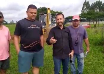 Começa abertura de canal em Bebedouro para escoamento de água para evitar alagamento