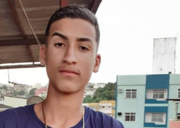 Ruan é morto a tiros por dois indivíduos com camisas amarradas no rosto