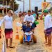 Praia Acessível: aos 80 anos, morador de Rio Bananal toma banho de mar pela primeira vez em Pontal do Ipiranga